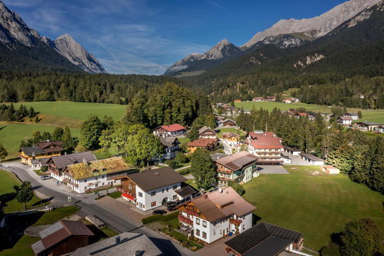 Gaestehaus Schoenberg Leutasch Extérieur photo